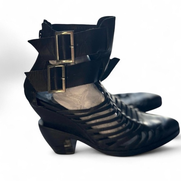 Jeffrey Campbell Black Strappy Heels Size 8 - Picture 2 of 6